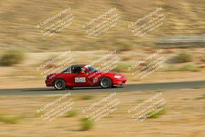 media/Jun-01-2025-CalClub SCCA (Sun) [[eae223c5dd]]/Group 1/Track Event 5/